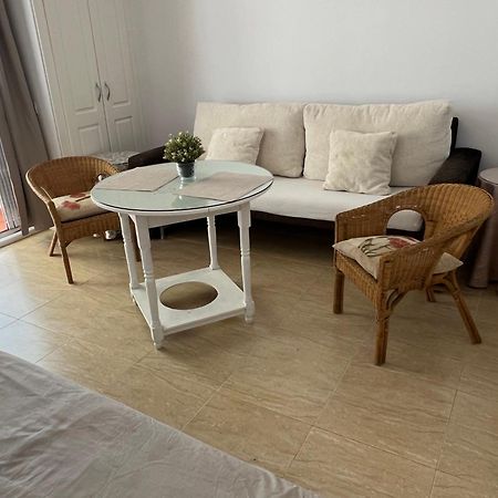Magnifico Apartamento En La Carihuela, Torremolino Torremolinos Exteriér fotografie