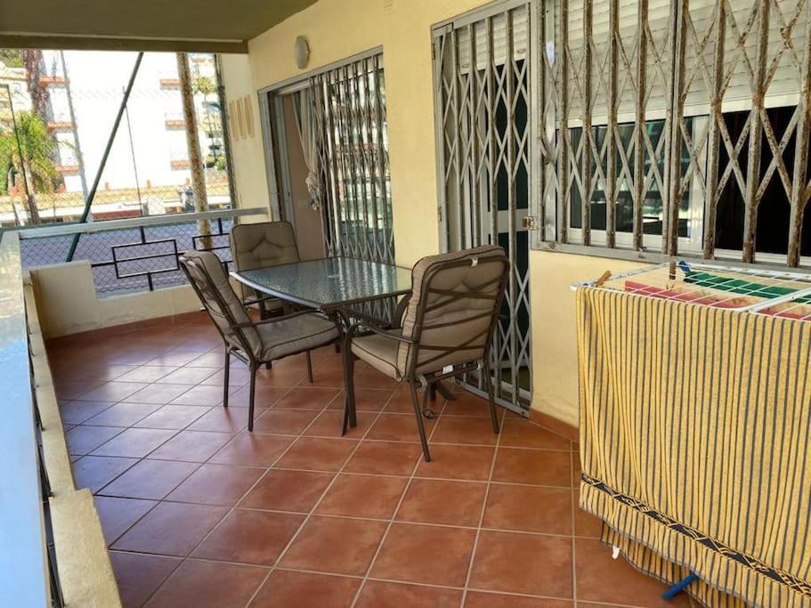 Magnifico Apartamento En La Carihuela, Torremolino Torremolinos Exteriér fotografie