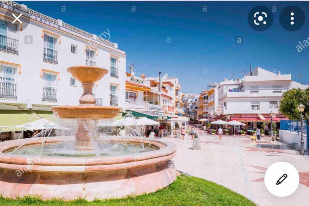 Magnifico Apartamento En La Carihuela, Torremolino Torremolinos Exteriér fotografie