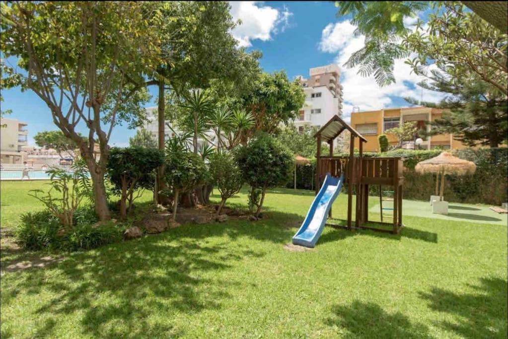 Magnifico Apartamento En La Carihuela, Torremolino Torremolinos Exteriér fotografie