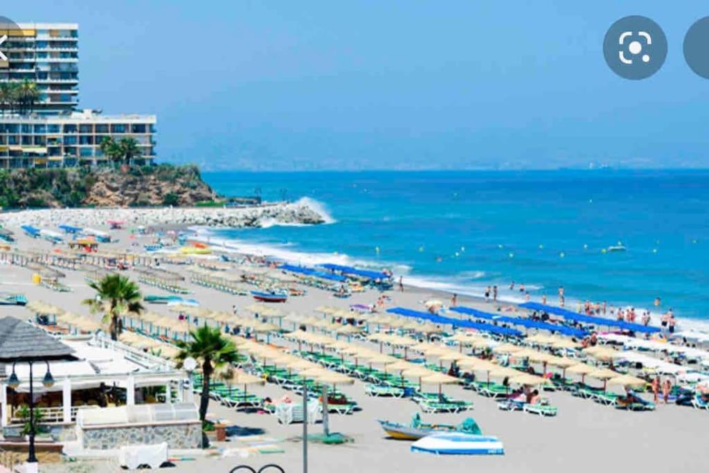 Magnifico Apartamento En La Carihuela, Torremolino Torremolinos Exteriér fotografie