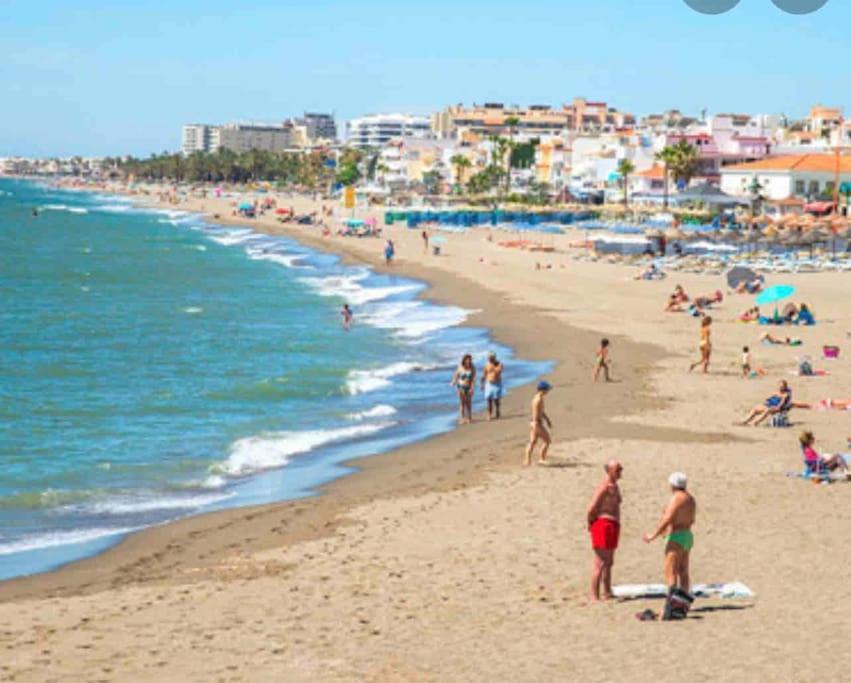 Magnifico Apartamento En La Carihuela, Torremolino Torremolinos Exteriér fotografie