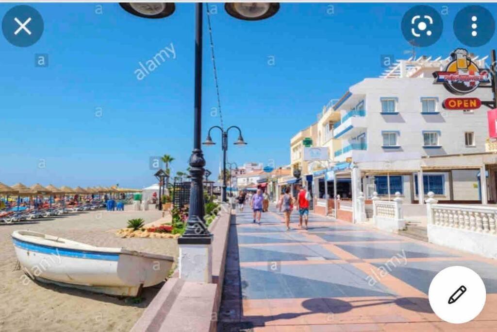 Magnifico Apartamento En La Carihuela, Torremolino Torremolinos Exteriér fotografie