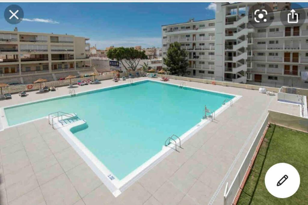 Magnifico Apartamento En La Carihuela, Torremolino Torremolinos Exteriér fotografie