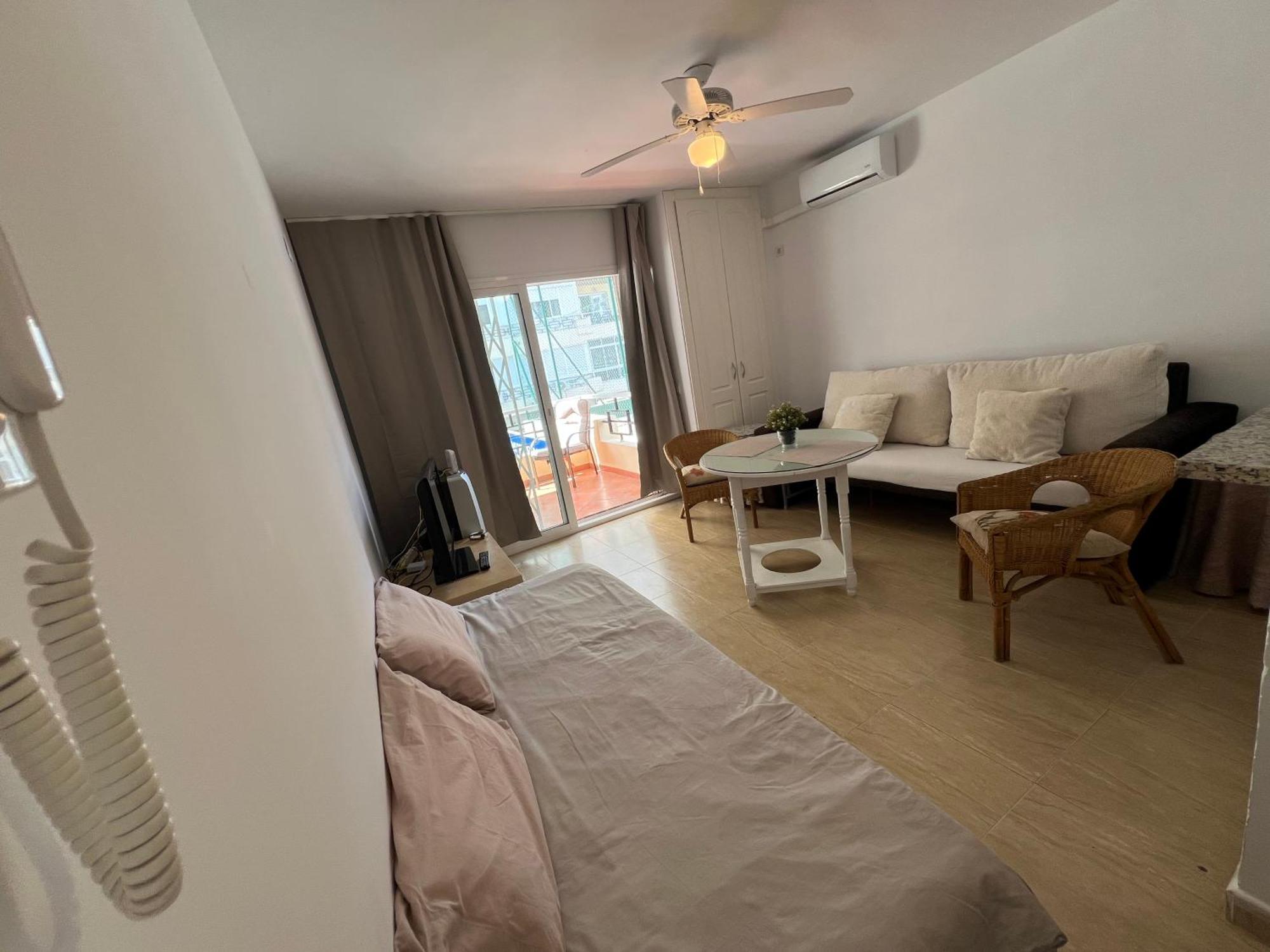 Magnifico Apartamento En La Carihuela, Torremolino Torremolinos Exteriér fotografie